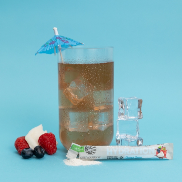 Sunwarrior Active Hydration - hidracijski napitek, okus kokos-jagodičevje